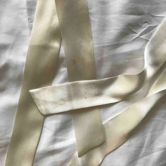 KIM+ONO formerly Old Shanghai Silk Kimono Robe in White/Peacock/Short/ FS